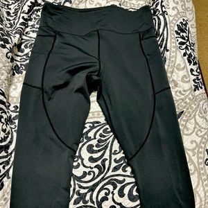 Zyia black pocket light n tights